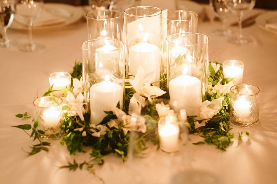 Candlelight centerpiece