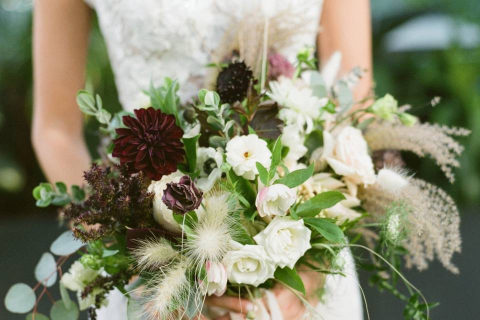 Winter bridal bouquet