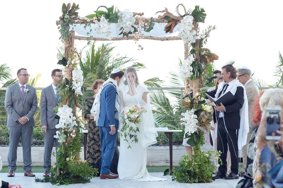 Ines Naftali Floral & Event Design