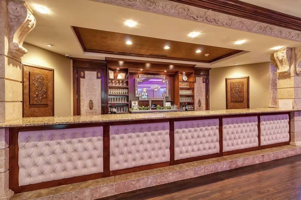 Grand Ballroom Bar