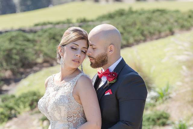 Sweet embrace - Reality Weddings