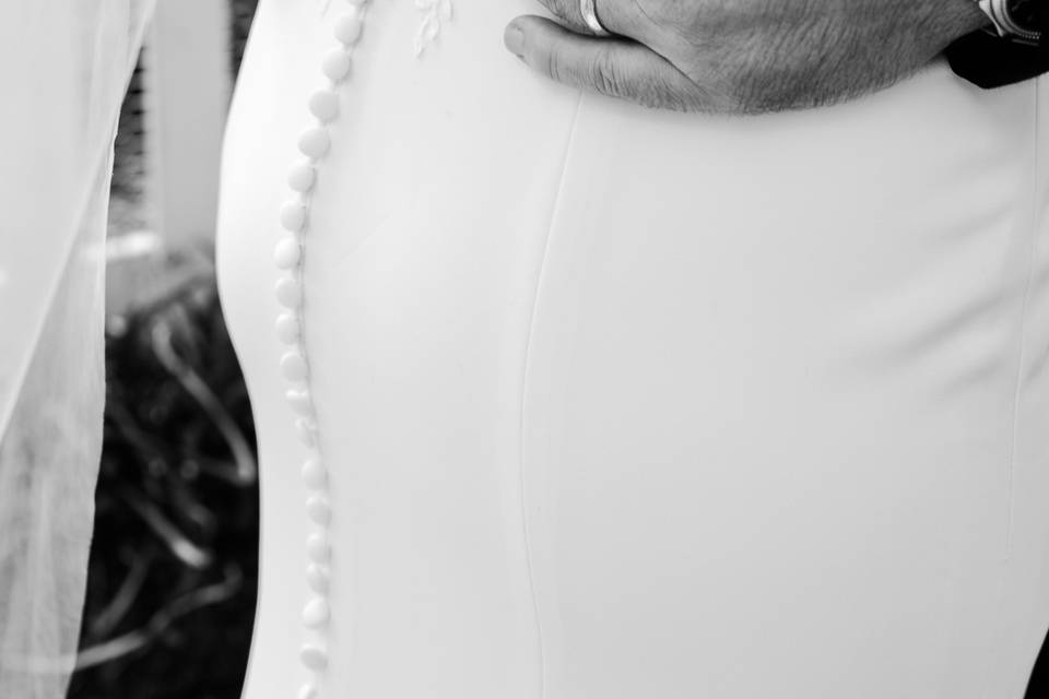 Ehttps://cdn0.weddingwlopement