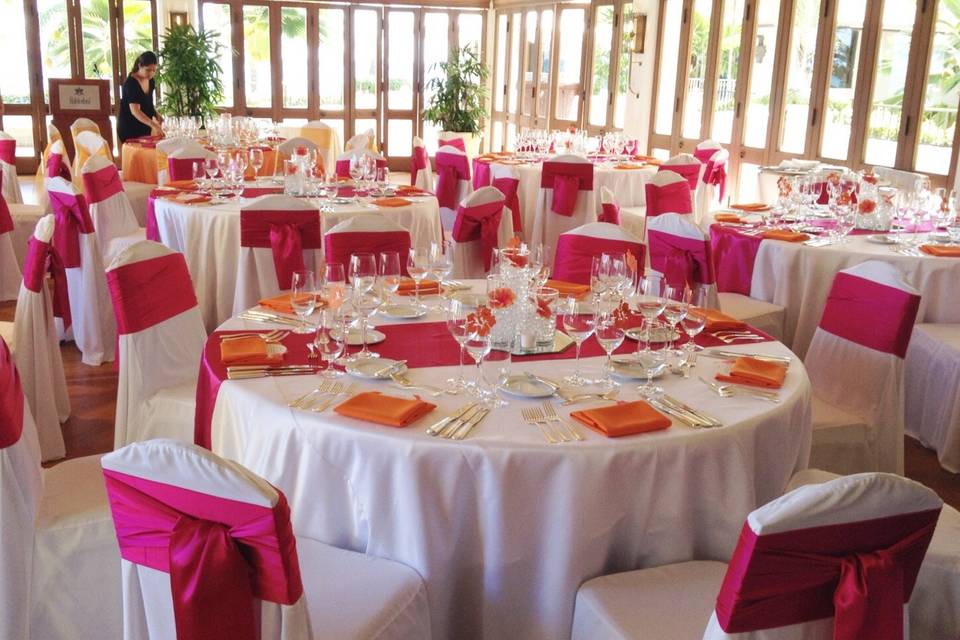 Pink table cloths