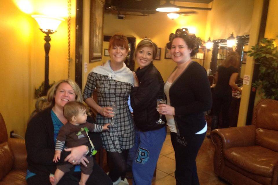Thomas Edward salon and Dry bar