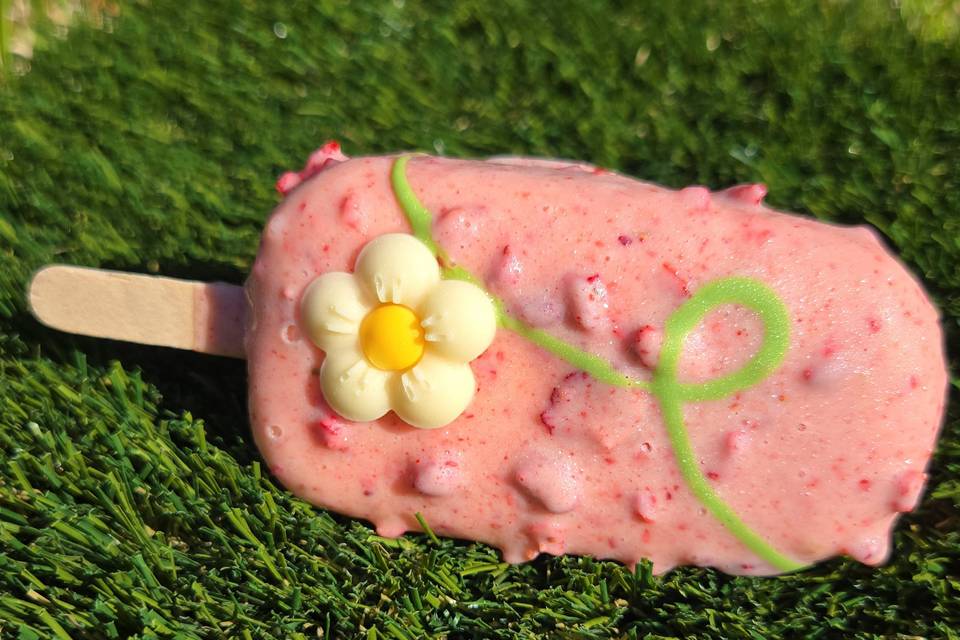 Strawberry Cheesecake Bar.jpg