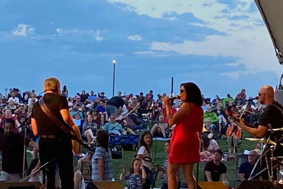Lucky Catch Band