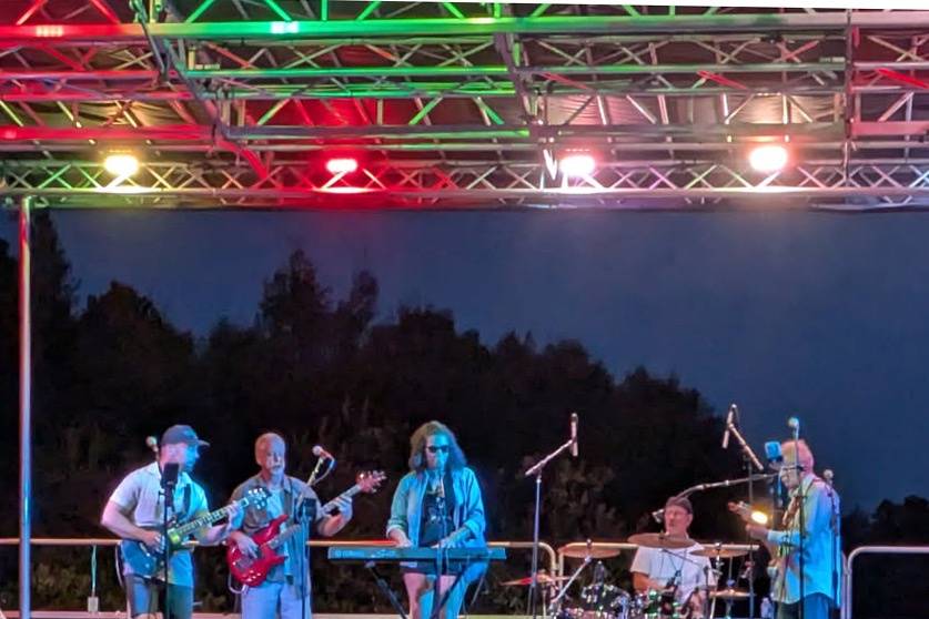 Lucky Catch Band