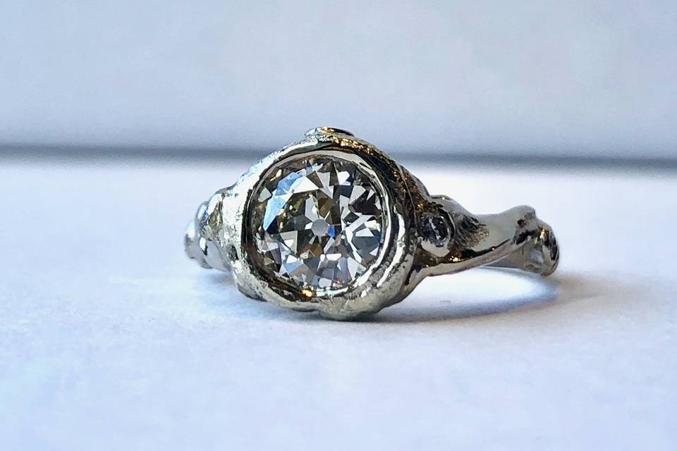 Mermaids diamond ring