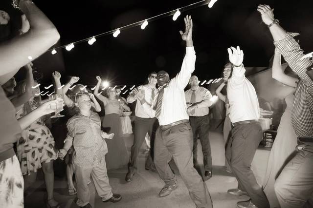 Beachside Entertainment