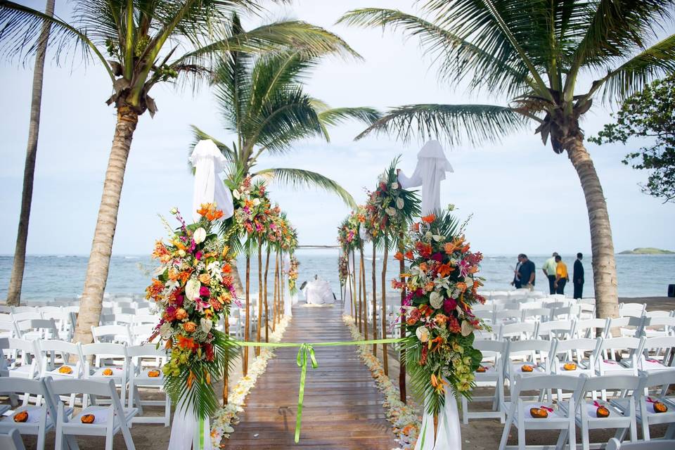 Awesome Caribbean Weddings