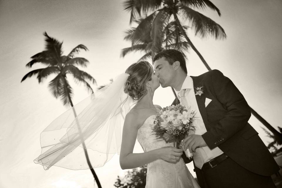 Awesome Caribbean Weddings