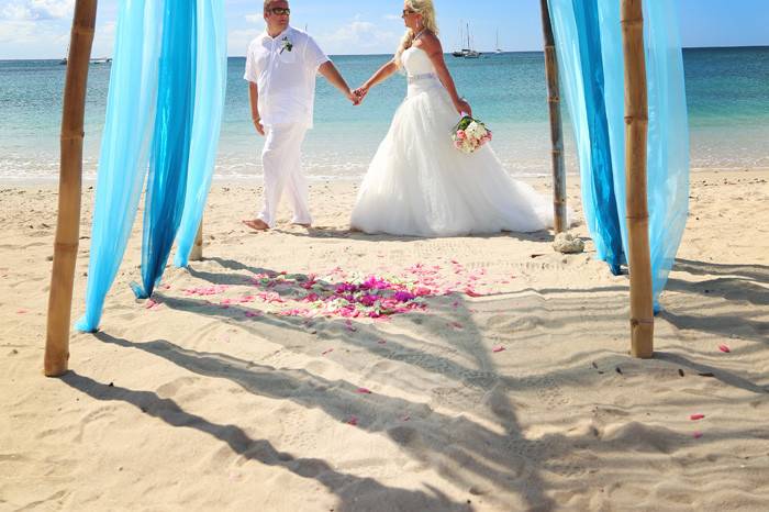 Awesome Caribbean Weddings