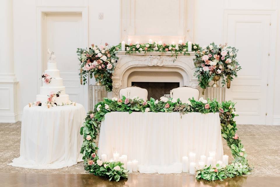 Table setup | Jennifer Larson Photograph