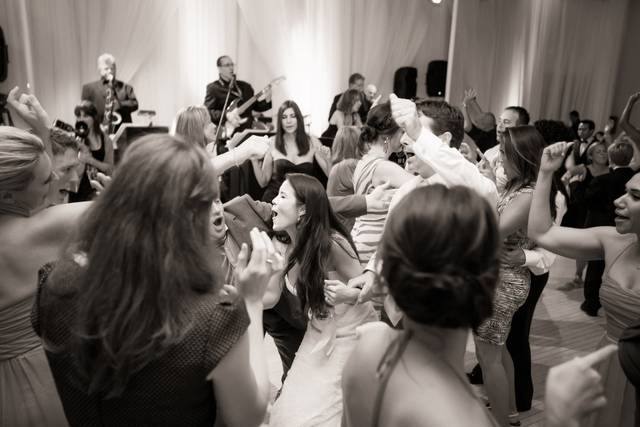 Ace Of Hearts Variety Band at the Riviera Country Club.This is what we strive for!Photo by Figlewicz Photography