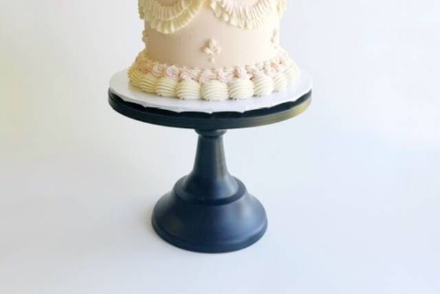 Tiffany Lund Custom Cakes
