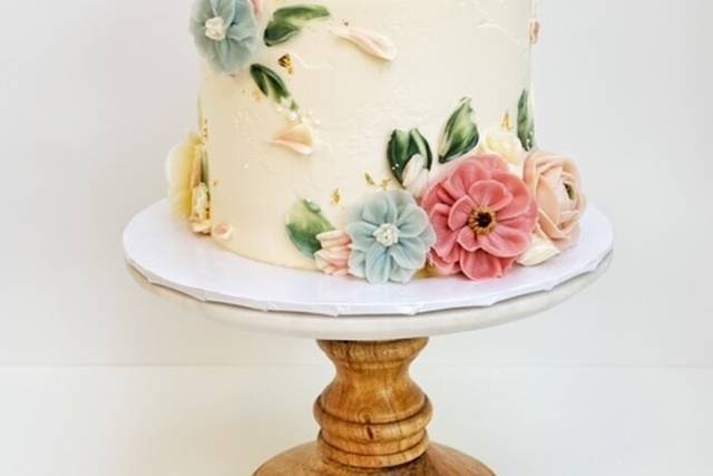Tiffany Lund Custom Cakes