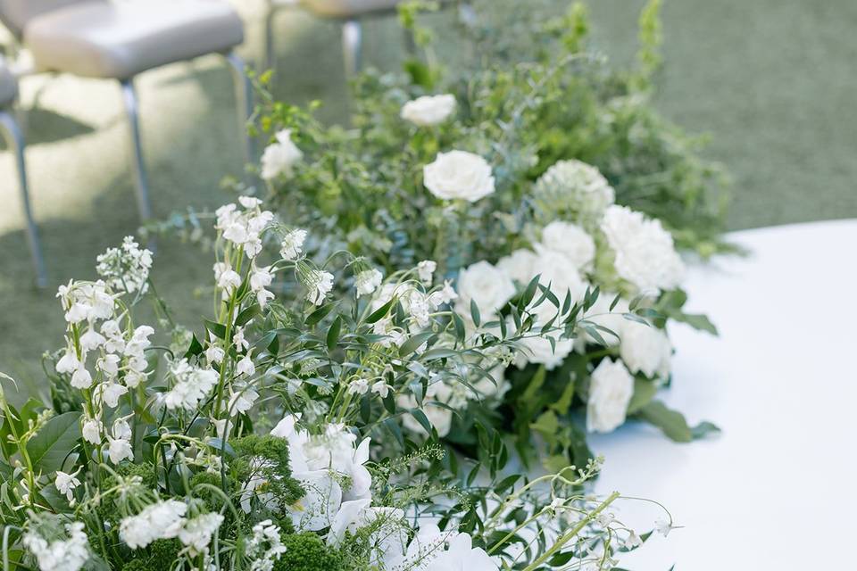 Ikebana arrangement