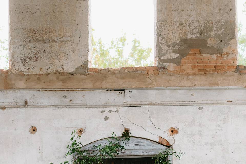 Wedding arch