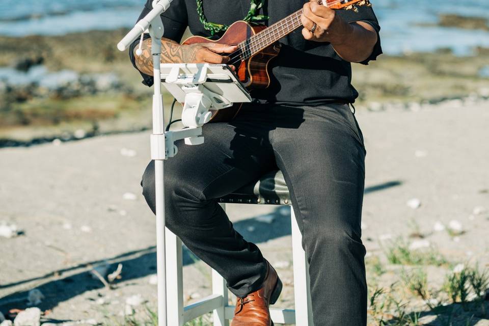 'Ukulele Pre Ceremony