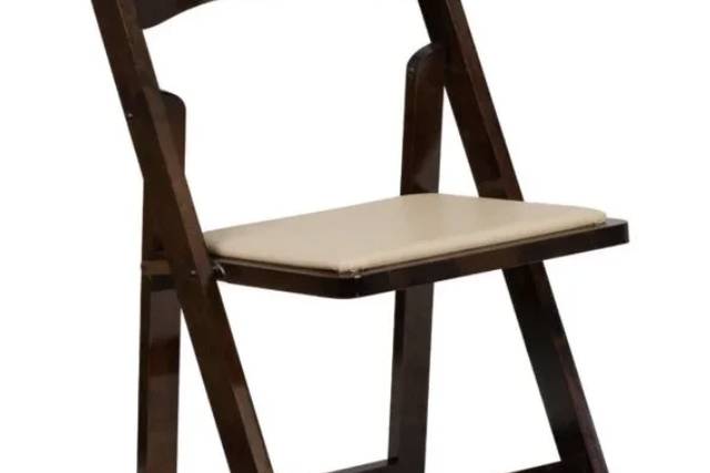 Brown Resin Chair with Ivory P