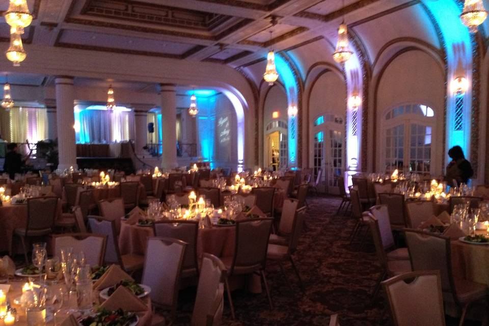 Head table lighting