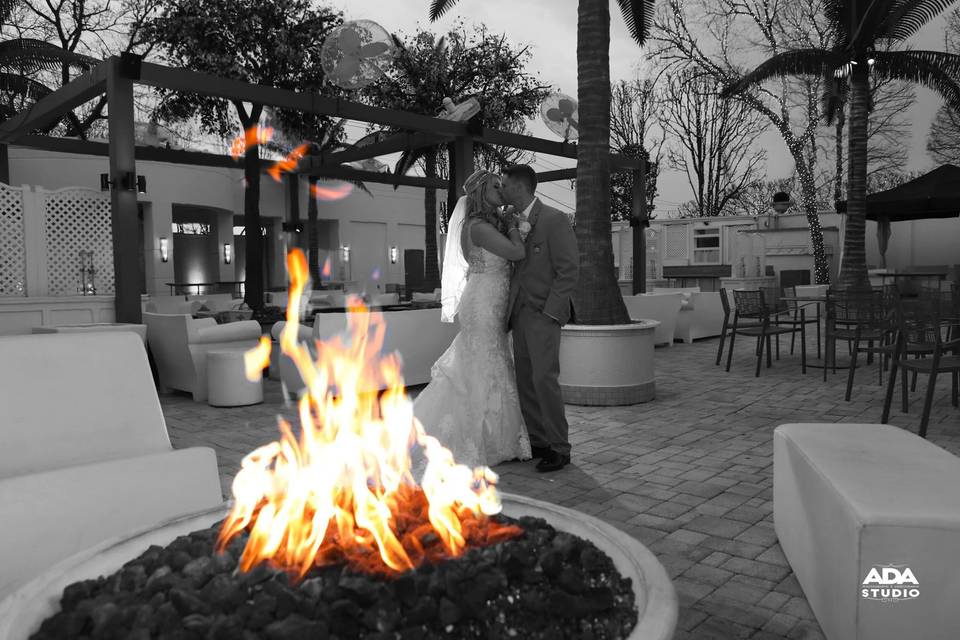 Fire    Outdoor wedding