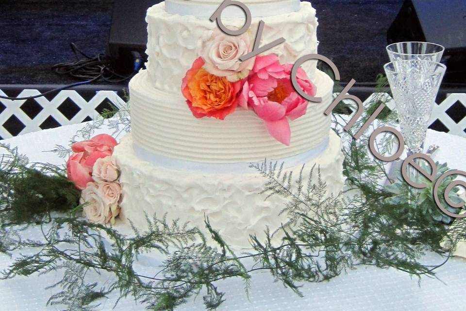 Cakes by Chloe LLC
