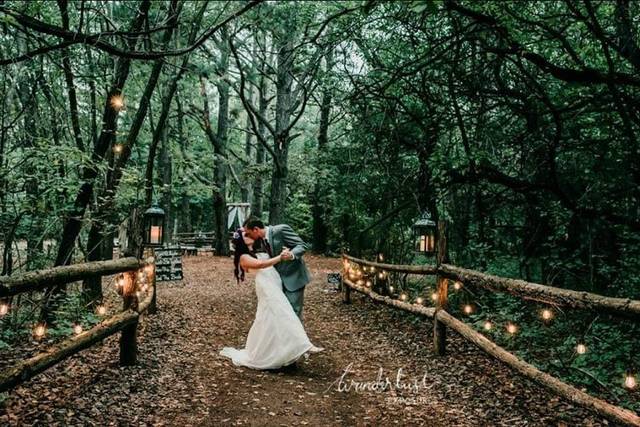 Majestic Pines Wedding Venue