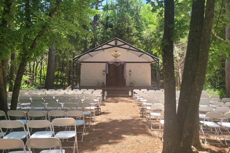Majestic Pines Wedding Venue