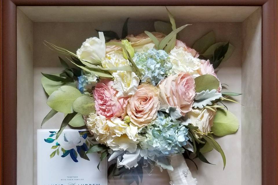 Preserved bouquet