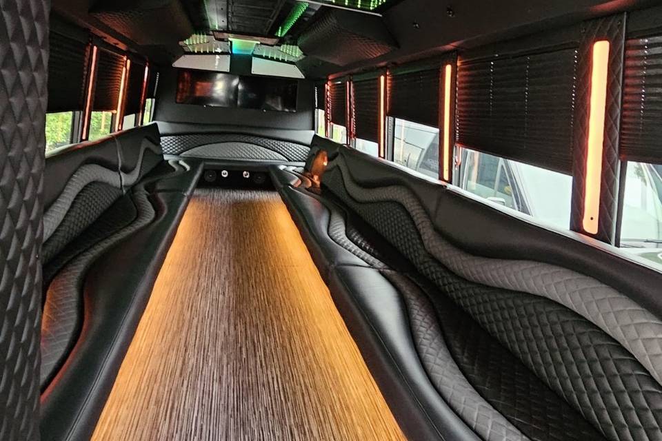 Kahuna (seats 30)