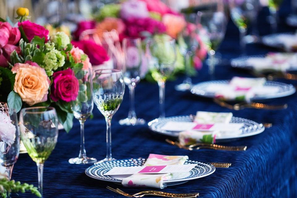 Summer, Bright Tablescape