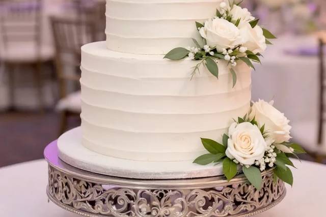 Enchanting Rose Wedding Cake