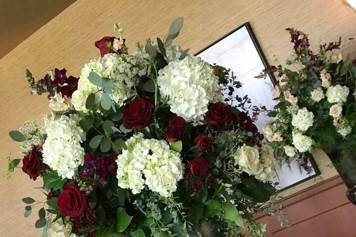 Burgundy and cream centerpiece