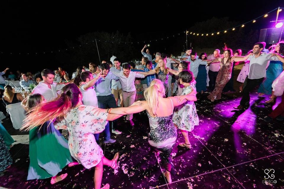 Zorbas dance - Wedding dj