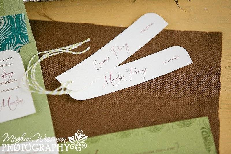 Peacock place card tags