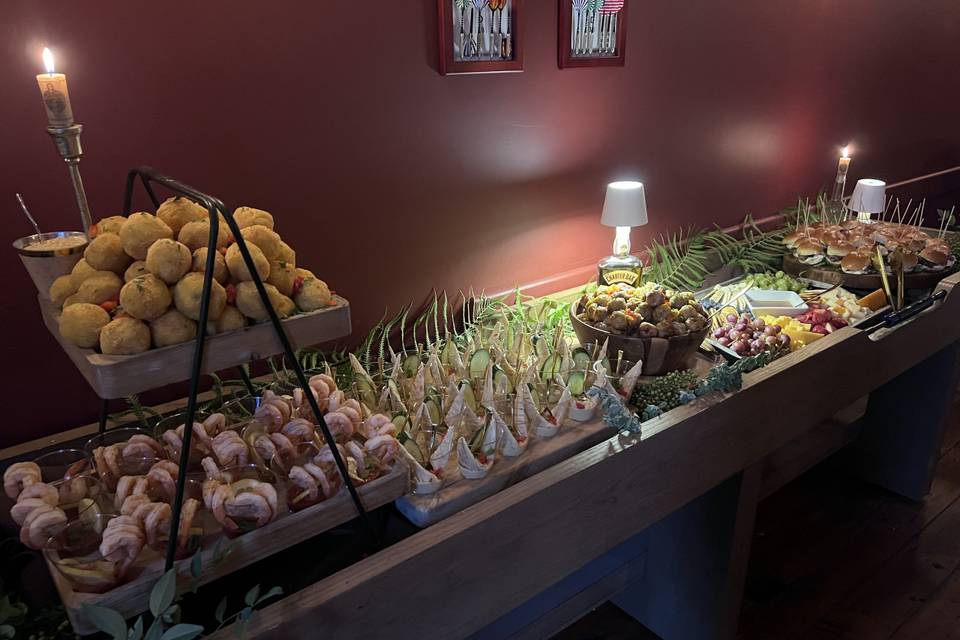 Hors D'Oeuvres