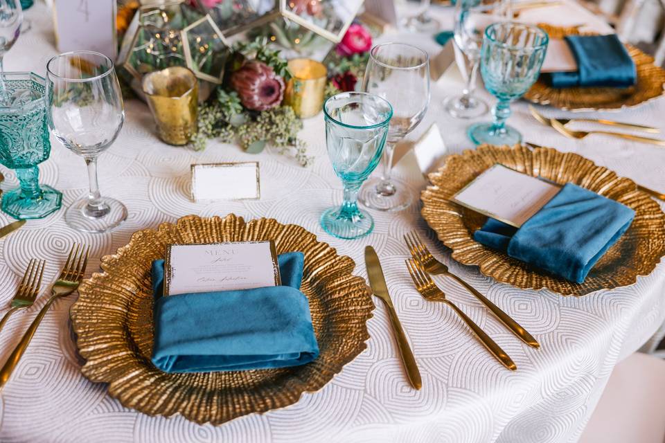 Dining Details