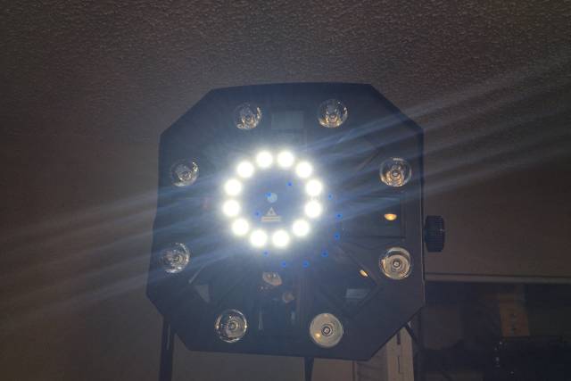 Light scene White strobe