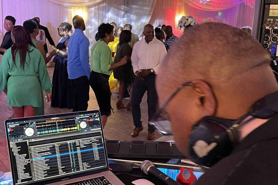 Dance floor vibes