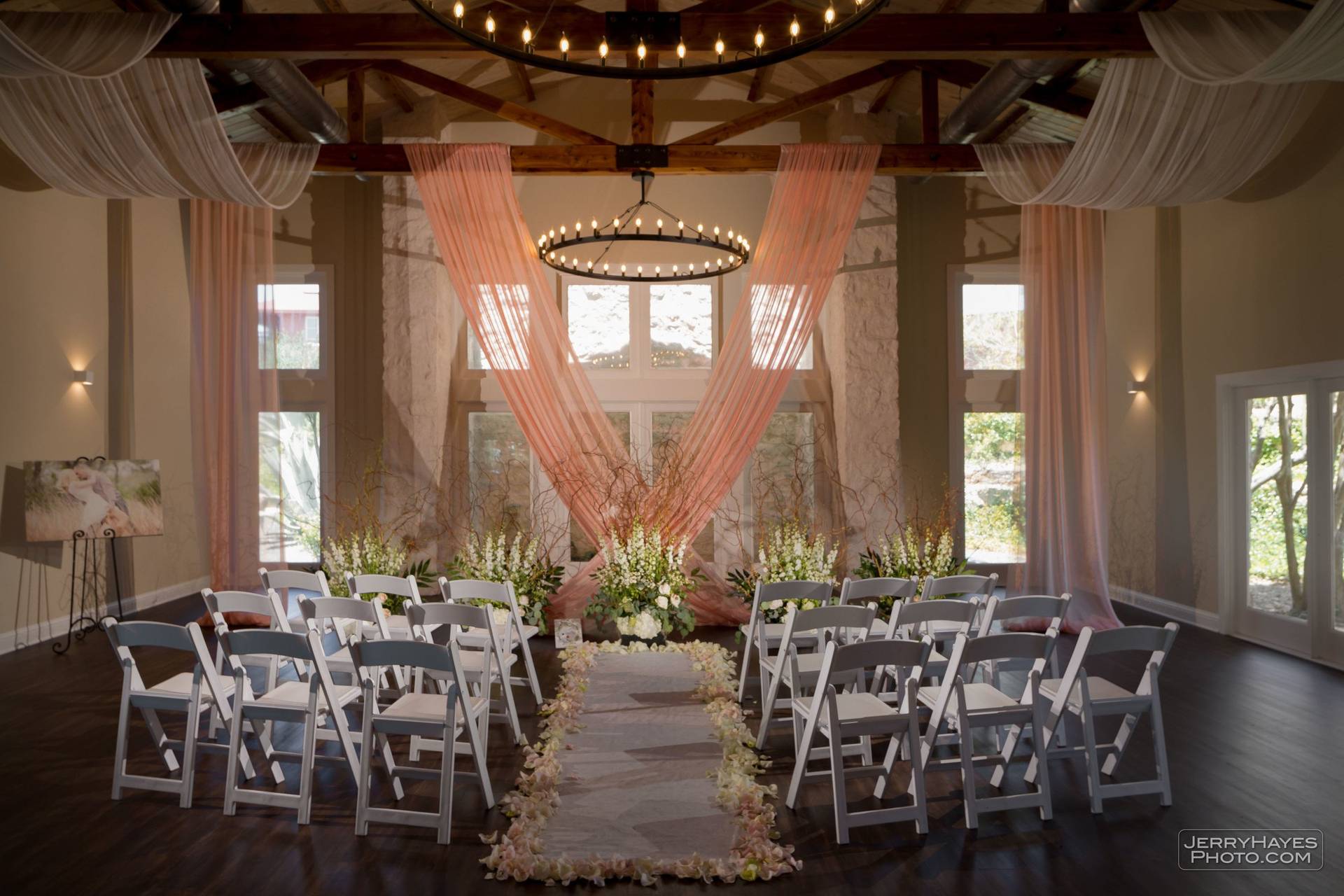 Vintage Villas - Hotel Weddings - Austin, TX - WeddingWire