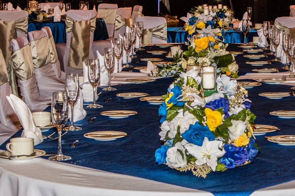 Rent Event Flowers