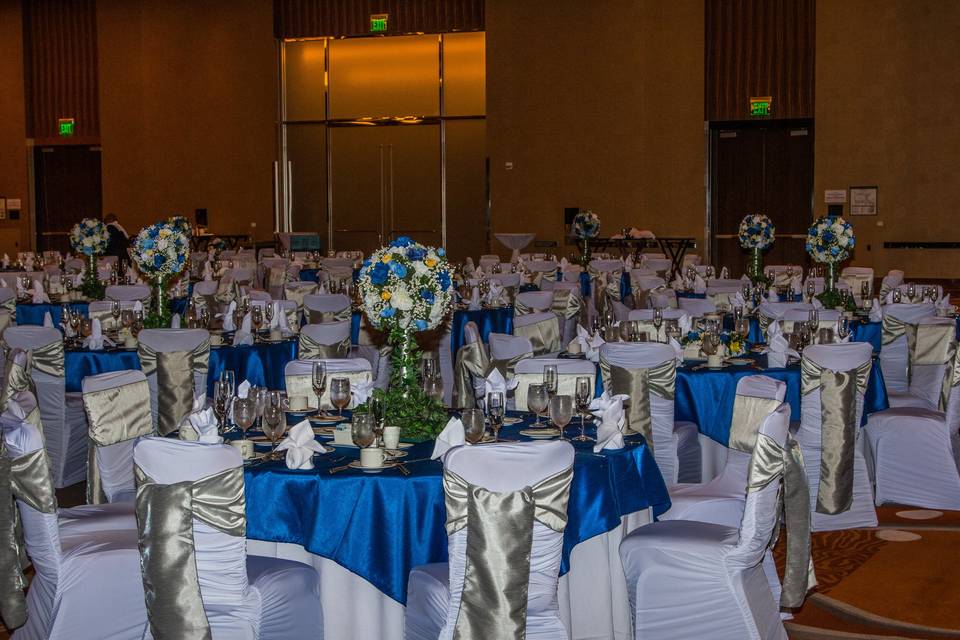 Rent Event Flowers