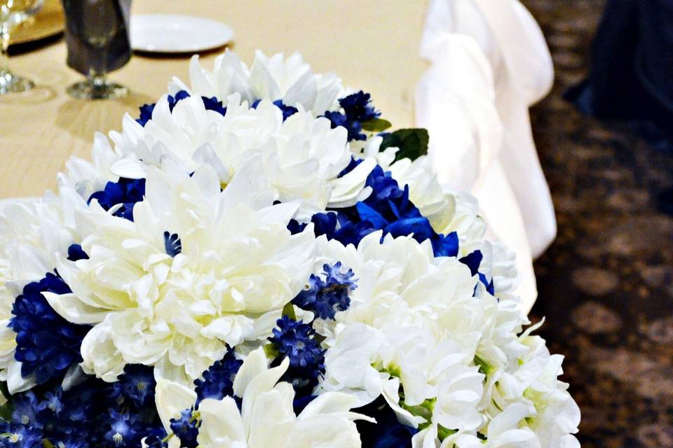 Rent Event Flowers