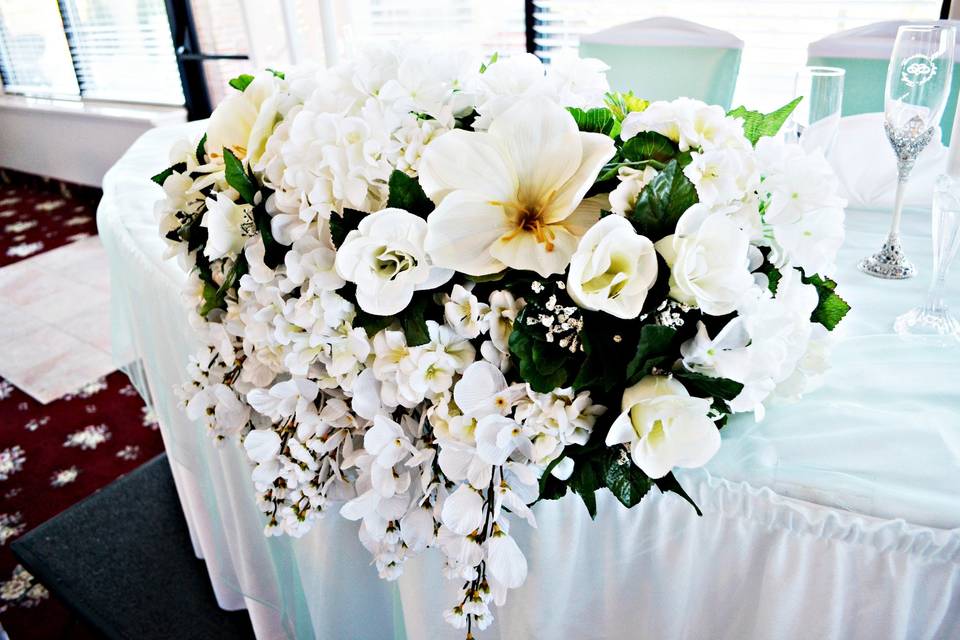 Rent Event Flowers
