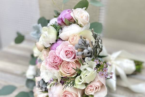 Blushy Bridal Bouquet