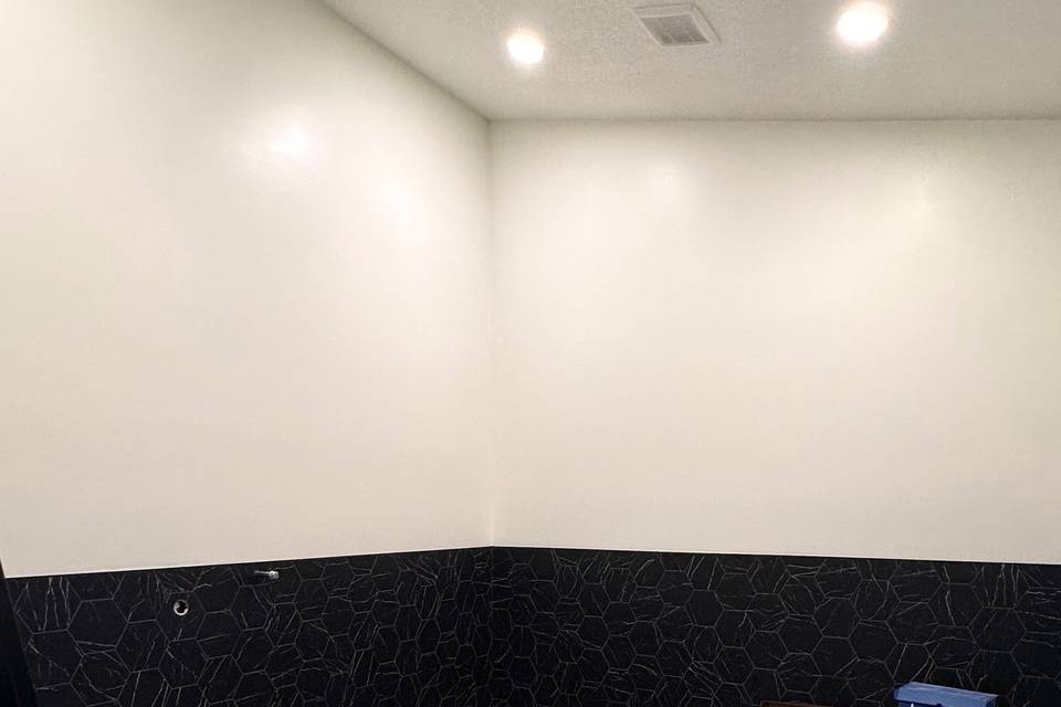 Men's Bathroom
