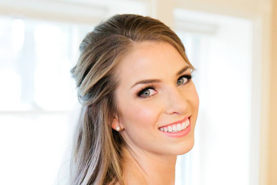 Bridal hair and makeup