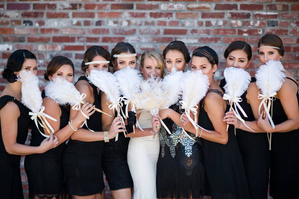 Feather bouquets and fans