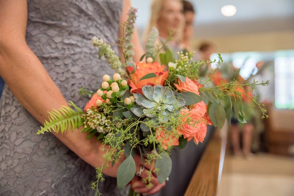 Coral bridesmaid bouquets